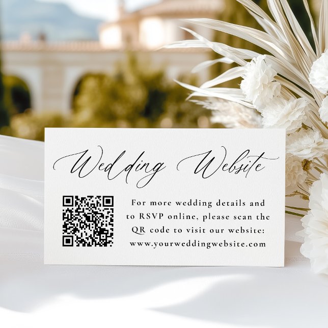 Moderne Black Calligraphy Wedding Website QR Code Begleitkarte (Von Creator hochgeladen)