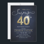 Moderne Blau-und Gold Erwachsener Überraschung 40. Einladung<br><div class="desc">Moderne Shhh,  es ist eine überraschende 40. Geburtstag Party Einladung mit stilvollem Drehbuch und Imitate Gold Glitzer Nummer 40 und Ihr Party Details über navy blauen Hintergrund,  einfach und elegant,  große Überraschung Erwachsenenstein Geburtstag Einladung für Männer und Frauen.  
Die schwarze Hintergrundfarbe kann in eine beliebige Farbe geändert werden.</div>