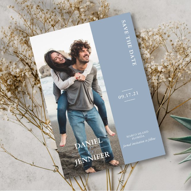 Moderne blaue Hochzeit spart das Datum Save The Date (Von Creator hochgeladen)