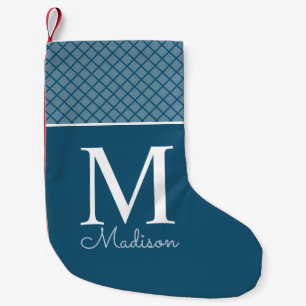 Moderne blaue karierte Muster Namensmonogramm Kleiner Weihnachtsstrumpf