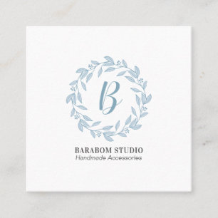 Moderne blaue Kranzmonogramm Professional Quadratische Visitenkarte