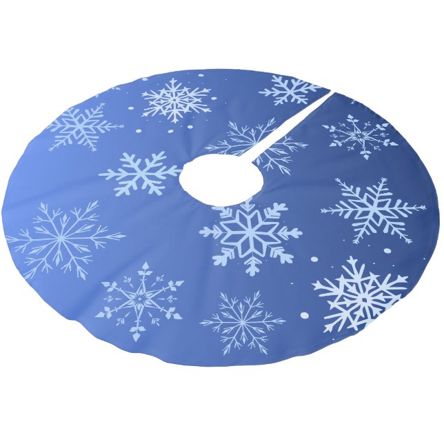 Moderne blaue Schneeflocken  Polyester Weihnachtsbaumdecke (Schrägansicht)
