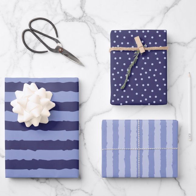 Moderne blaue Streifen und Punkte Geschenkpapier Set (Vorderseite)