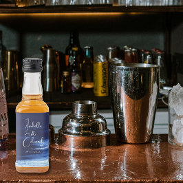 Moderne blaue Wasserfarbe Pinselstriche Mini Alkoholflaschenetikett