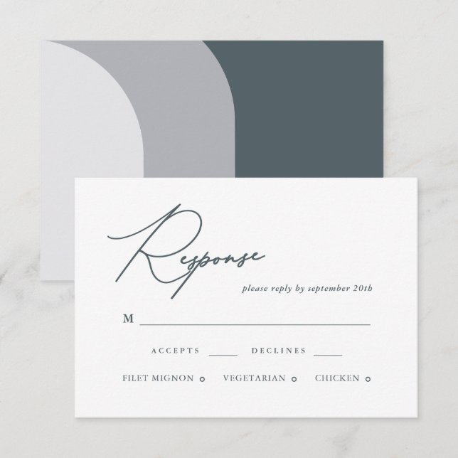 Moderne Blue Arches Calligraphy Wedding RSVP Card (Vorne/Hinten)