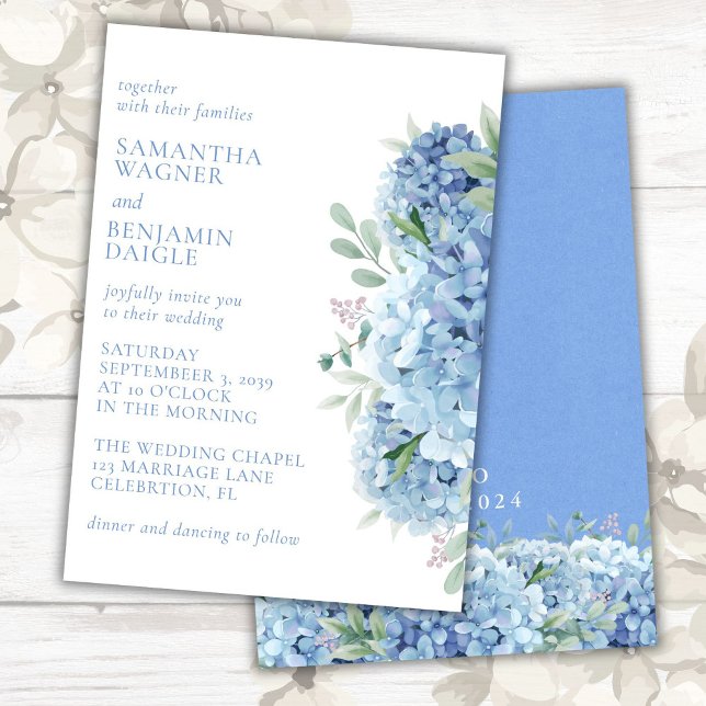 Moderne Blue Hydrangeas Watercolor Floral Wedding Einladung (Von Creator hochgeladen)