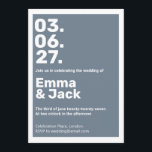 Moderne Blue Vertical Date Hochzeit Einladung<br><div class="desc">Diese stilvolle Hochzeitseinladung besticht durch ein gewagtes vertikales Datumsdesign in knalligem Weiß auf einem schieferblauen Hintergrund,  gepaart mit moderner Typografie für einen eleganten und zeitgemäßen Look. Ideal für Paare,  die eine minimalistische Ästhetik mit einem grafischen Rand suchen. Ideal für Hochzeiten mit modernen,  städtischen oder industriellen Themen.</div>