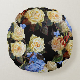 Moderne Blumenmuster, weiße Rosen, blaues Hydrange Rundes Kissen