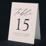 Moderne Blush-Hochzeit-Tischnummer Tischaufsteller<br><div class="desc">Trendy, minimalistische Zeltschilder auf der Hochzeitszelt mit modernem, schwarzem Schriftzeichen mit "Table" in moderner Kalligraphie-Schrift. Das Design ist mit einem Hintergrund oder einer Farbe Ihrer Wahl versehen. Das Design wiederholt sich auf der Rückseite. Um die Tischnummer Zeltschilder zu bestellen: Personalisieren Sie Ihre Namen, das Hochzeitsdatum und die Tischnummer. Fügen Sie...</div>