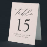 Moderne Blush-Hochzeit-Tischnummer Tischaufsteller<br><div class="desc">Trendy, minimalistische Zeltschilder auf der Hochzeitszelt mit modernem, schwarzem Schriftzeichen mit "Table" in moderner Kalligraphie-Schrift. Das Design ist mit einem Hintergrund oder einer Farbe Ihrer Wahl versehen. Das Design wiederholt sich auf der Rückseite. Um die Tischnummer Zeltschilder zu bestellen: Personalisieren Sie Ihre Namen, das Hochzeitsdatum und die Tischnummer. Fügen Sie...</div>