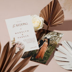 Moderne Bohemische Hochzeit mit floralen Wasserfar Einladung