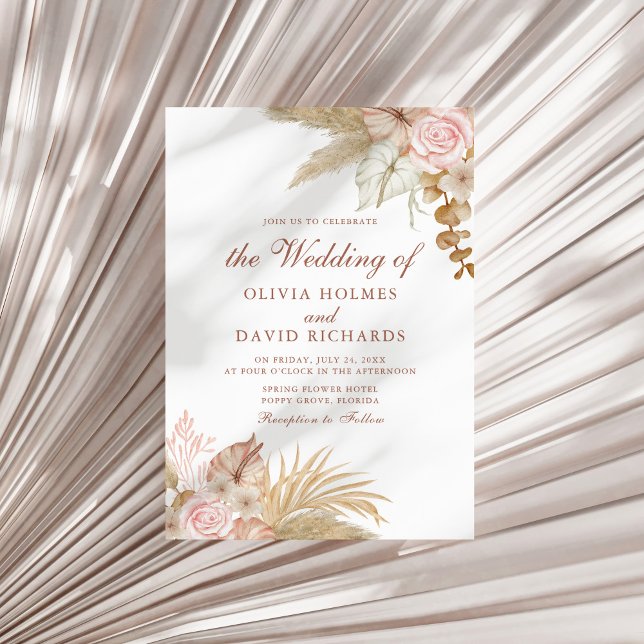 Moderne Boho Floral Pampas Grass Wedding Einladung (Modern Boho Floral Pampas Grass Wedding Invitation on a sunny neutral dry palm leaf.)