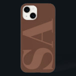 Moderne braune natürliche erste minimale zeitgenös Case-Mate iPhone 14 hülle<br><div class="desc">Modernes,  natürliches,  braunes Monogramm minimales zeitgenössisches Telefongehäuse.</div>