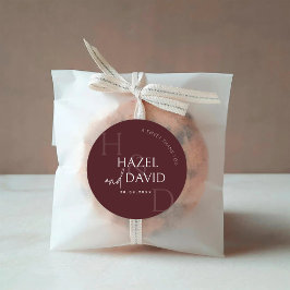 Moderne burgunderrote Minimalismus-Hochzeit mit Mo Runder Aufkleber