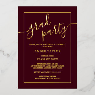Moderne Burgundy Gold Graduation Party Folieneinladung