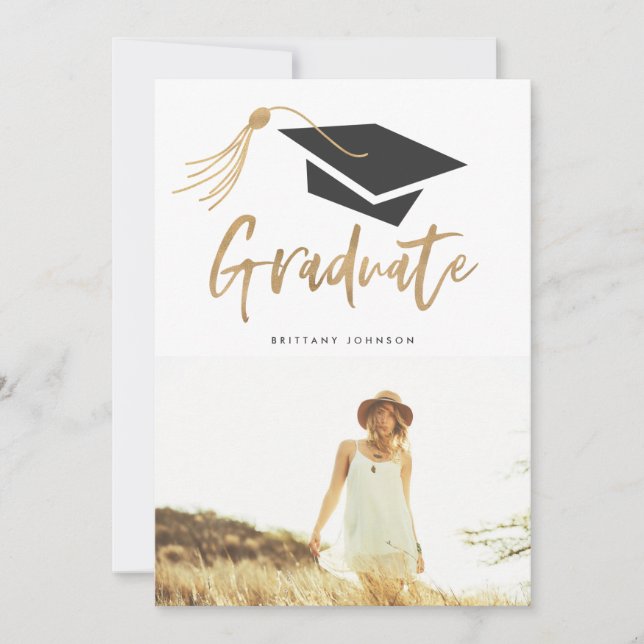 Moderne Cap and Tassel Gold Foil 3 Foto Graduate Ankündigung (Vorderseite)