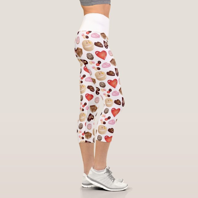 Moderne Chocolate Candy Heart Pattern Capri Leggings (Rechts)