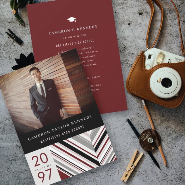 Moderne Classic Button Stripes Foto Graduation Par Einladung (Von Creator hochgeladen)