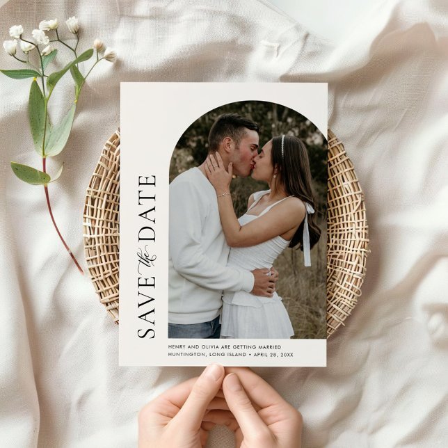 Moderne Dome Off Center Foto Save the Date Karte (Von Creator hochgeladen)