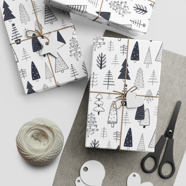 Moderne Doodle Weihnachten Wild Forest Pine Trees Geschenkpapier (Modern Doodle Christmas Wild Forest Pine Trees Wrapping Paper:)