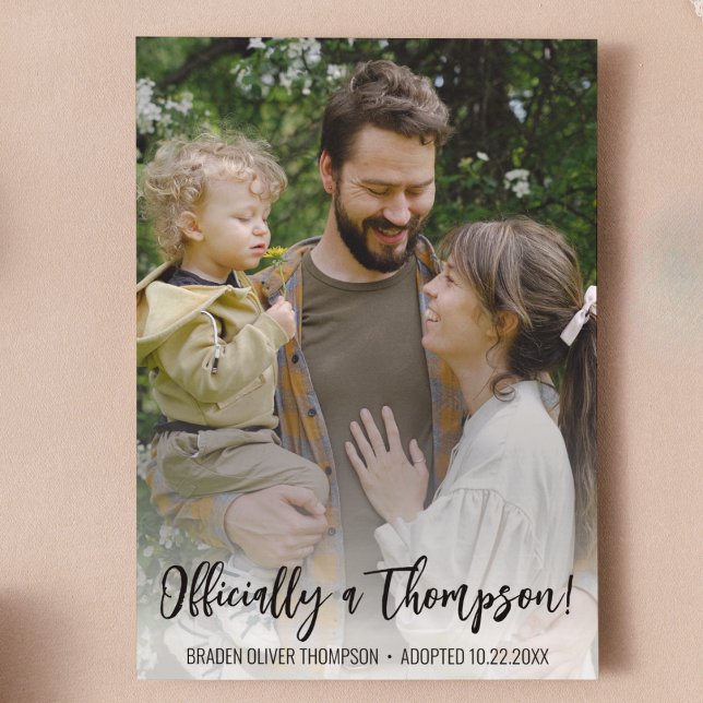 Moderne Einfache Adoption-Ankündigungskarte für Fo Ankündigung (adoption announcement card simple photo card for gotcha day adoptive child. Script Typography)