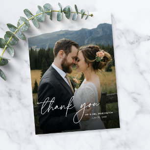 Moderne einfache elegante Schrift 2 Fotos Hochzeit Dankeskarte