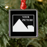 Moderne Einfache Erstellung eines eigenen Hochzeit Ornament Aus Metall<br><div class="desc">Sie können es mit Ihrem Foto,  Logo oder mit Ihrem Text anpassen. Sie können sie wie gewünscht auf der Anpassungsseite platzieren. Modern,  einzigartig,  einfach oder persönlich,  es ist Ihre Wahl.</div>