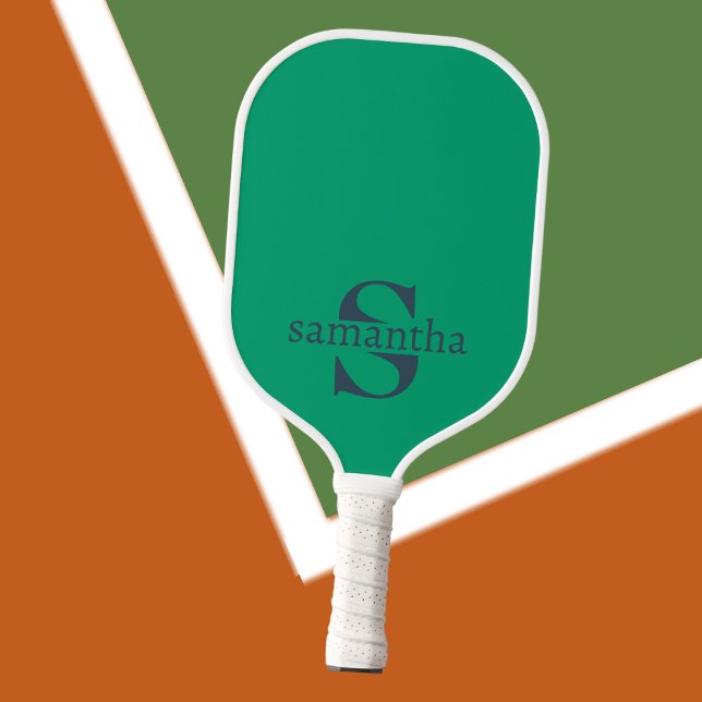 Moderne Elegant Custom Initial Name Luxury Green Pickleball Schläger (Von Creator hochgeladen)