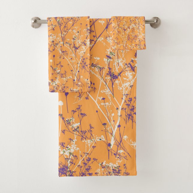 Moderne elegante Abstrakte Wildblumen Lila Orange Badhandtuch Set (Insitu)