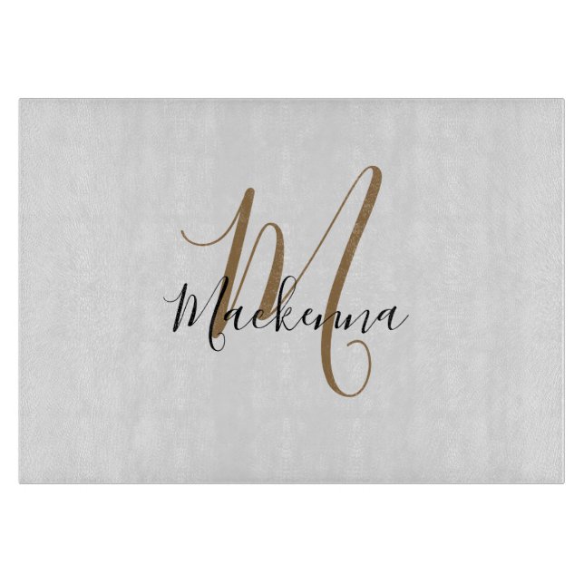 Moderne elegante Black Gold Monogram Script Name Schneidebrett (Vorderseite)