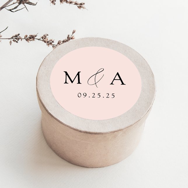 Moderne, elegante Blush Monogram Wedding Runder Aufkleber (Von Creator hochgeladen)