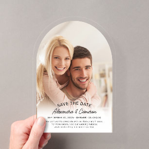 Moderne elegante Bogenschrift Foto Save-the-Date-K Acryleinladungen