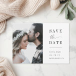 Moderne, elegante Foto Hochzeit Save The Date<br><div class="desc">Die individuell gestaltete Hochzeit bewahrt die Dattelkarte mit modernem und einfachem Layout und eleganter Typografie.</div>