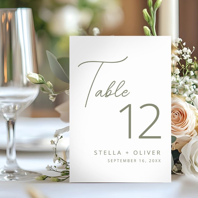 Moderne, elegante Sage Green Script Hochzeit Tischnummer (Modern Elegant Sage Green Script Wedding Table Number)