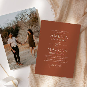 Moderne elegante Schrift Terrakotta-Hochzeit Einladung