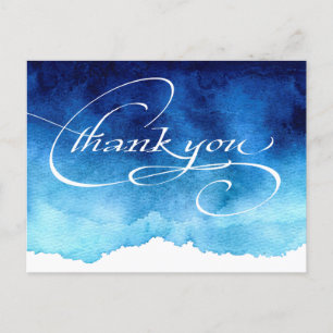 Moderne, elegante Script Blue Wedding Vielen Dank Postkarte