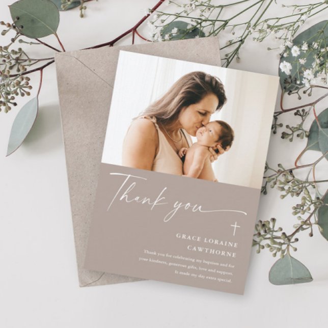 Moderne elegante Script-Foto-Taufe Danke-Karte Einladung (Von Creator hochgeladen)