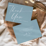 Moderne, elegante Script-Hochzeit Dankeskarte<br><div class="desc">Moderne,  elegante Script Hochzeit danke Ihnen Karte. Klicken Sie auf die Schaltfläche Personalisieren,  um dieses Design mit Ihren Details anzupassen. Um die Hintergrundfarben und Schriftart zu ändern,  klicken Sie auf die Schaltfläche Design weiter bearbeiten,  um weitere Optionen zu erhalten.</div>