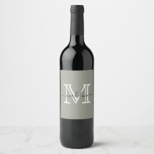 Moderne elegante Skript Immergrün Nebel Monogramm Weinetikett