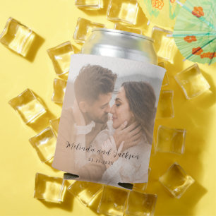 Moderne Erdige Neutrale Foto-Hochzeit Dosenkühler