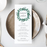 Moderne Eukalyptus Greenerity Wedding Menu Card Menükarte<br><div class="desc">Elegante, individuelle Hochzeitskarte mit einem Namen, umgeben von einem Kranz aus handgemalten, staubgrünen Eukalyptus und Blättern mit weißem Hintergrund. Persönlich gestalten Sie die Hochzeitsmenüs, indem Sie unten Ihre Angaben zum Hochzeitsmenü hinzufügen. Das Menü wechselt zu einem dunkelgrünen Hintergrund mit Platz für Text und Fotos. Entworfen, um mit unserer modernen Eukalyptus...</div>