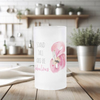 Moderne exotische Flamingos stehen hoch und seien 