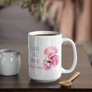 Moderne exotische Flamingos stehen hoch und seien Zweifarbige Tasse