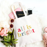 Moderne Farben alles ist hell | Happy Holiday Tragetasche<br><div class="desc">Mit unserer atemberaubenden Kollektion "All Is Bright" lassen Sie den Festgeist und den Feiertagssalon genießen! Egal ob Sie die Hallen betreten oder warme Wünsche senden, unsere modernen und farbenfrohen Urlaubsprodukte sind perfekt geeignet, um diese fröhliche Saison zu feiern. Erleben Sie den Urlaubssgeist mit unserer Kollektion "All Is Bright" auf Zazzle!...</div>