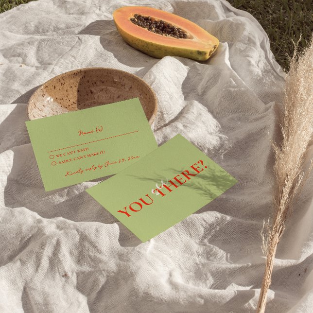 Moderne farbenfrohe Retro Funky Bright Bold Weddin RSVP Karte (Von Creator hochgeladen)