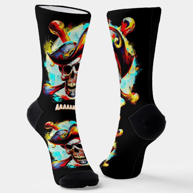 Moderne farbige Piratenflagge Socken (Gewinkelt)