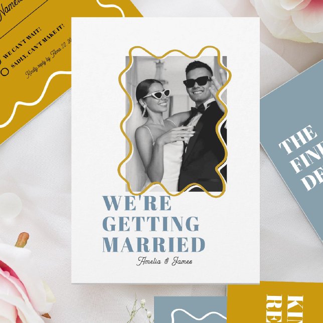 moderne, fette, funky, dusty Blue & Yellow Wedding Einladung (Von Creator hochgeladen)