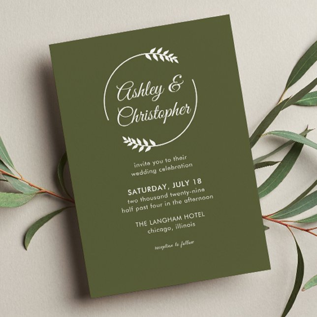 Moderne Foliage Frame Olive Green Wedding Einladung (Von Creator hochgeladen)