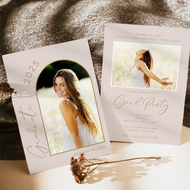 Moderne Foto Blush Pink Graduation Party Einladung (Von Creator hochgeladen)