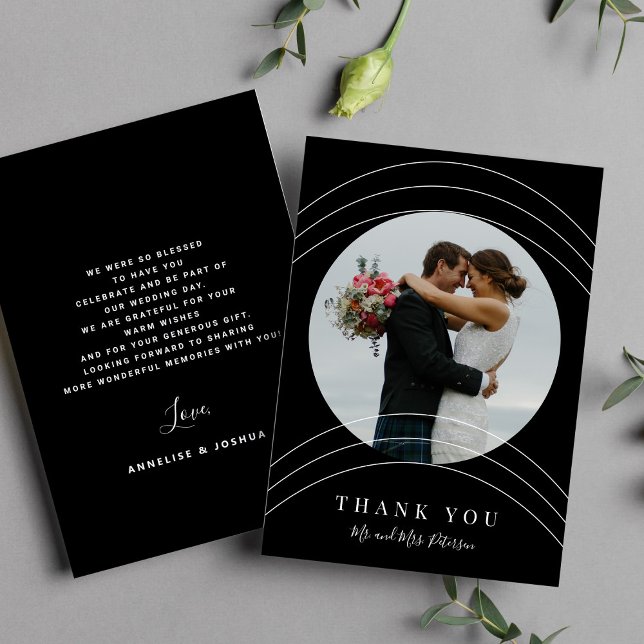 Moderne Foto-Namen schreiben Schwarz-Weiß-Hochzeit Dankeskarte (Von Creator hochgeladen)